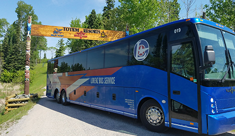 Lorenz Charter Bus at Totem Resorts